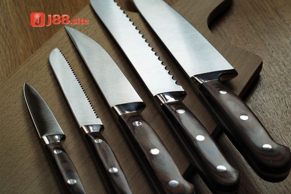 Ý nghĩa đằng sau giấc mơ thấy con dao